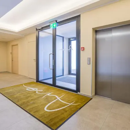 Lovely Aisa | 2 Terraces Apartment *