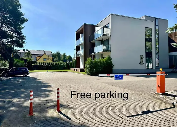 Lovely Aisa | 2 Terraces Apartment